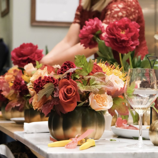 How to Send Thanksgiving Flowers with Ease