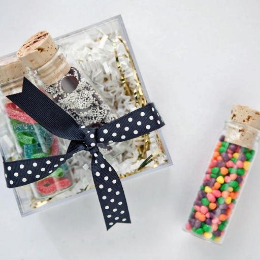 How to Choose the Perfect Christmas Party Favor