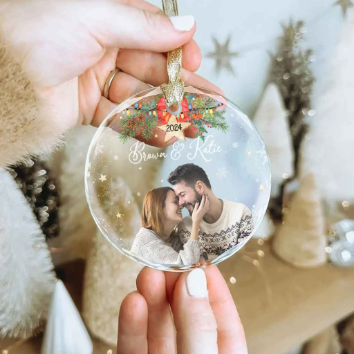 How to Choose the Perfect Couples Christmas Gift