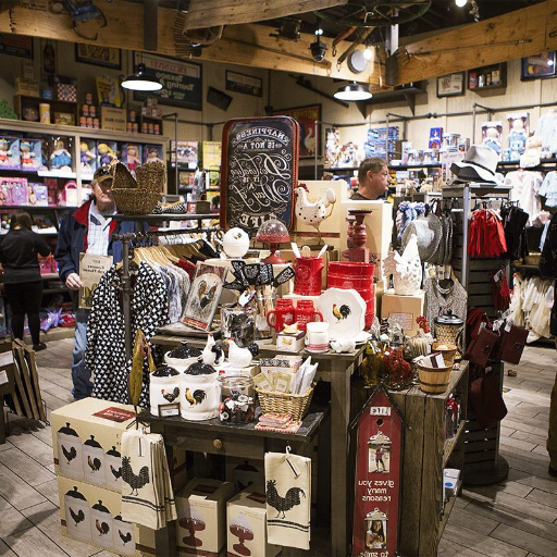 Themed gift collections at Cracker Barrel