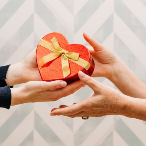 How do Italians celebrate gift-giving occasions?