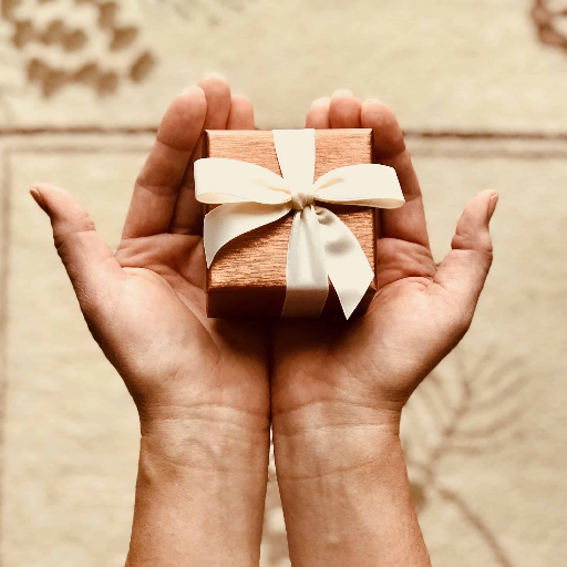 Unlock the Power of Gift-Giving: How the Love Language of Receiving Gifts Symbolizes Deep Connection