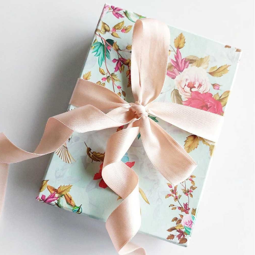 What Jewelry Makes the Perfect Quinceanera Gift?